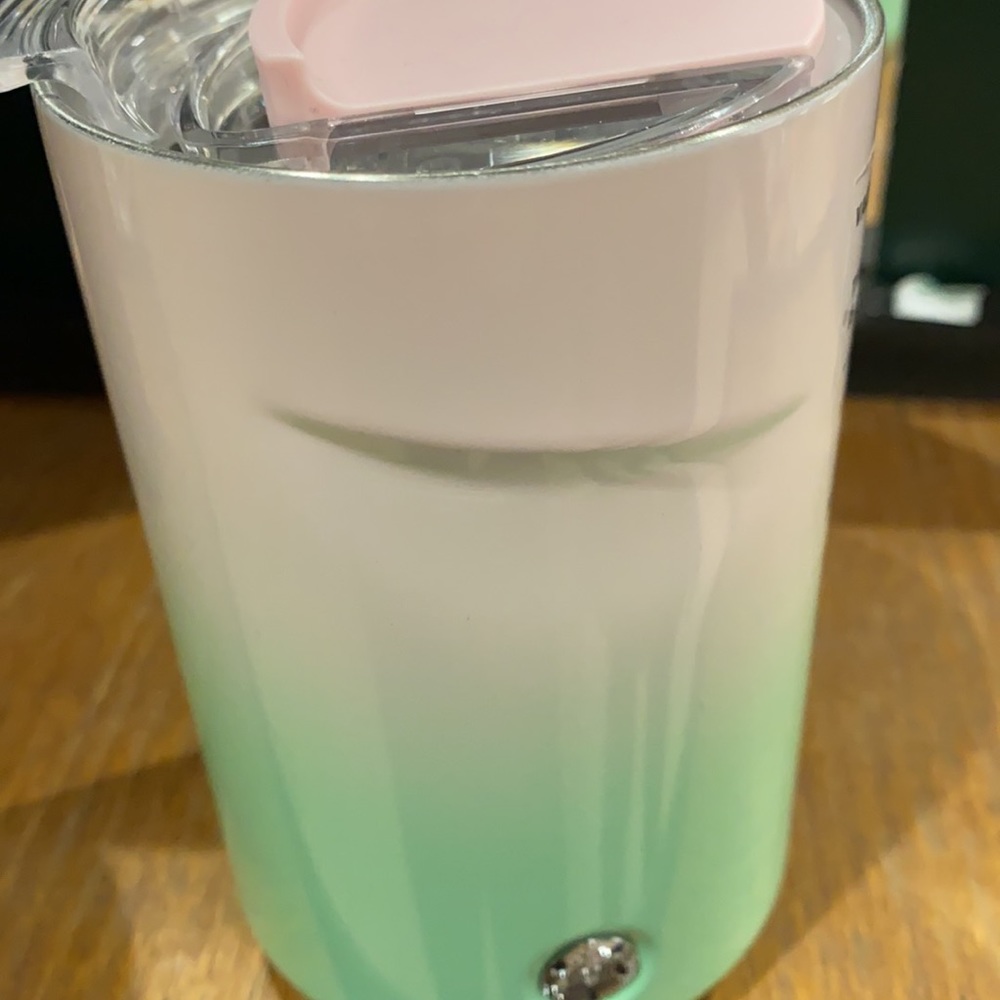 New Easter Starbucks Pink & Green 💕💚